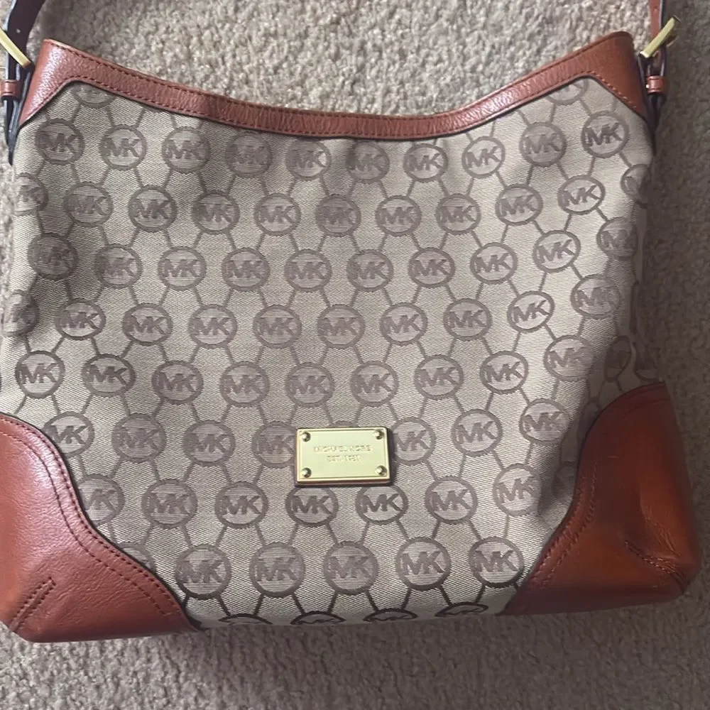 Michael Kors Millbrook Hobo Camel/Luggage Shoulder Bag Brown Tan MK Logo Y2K